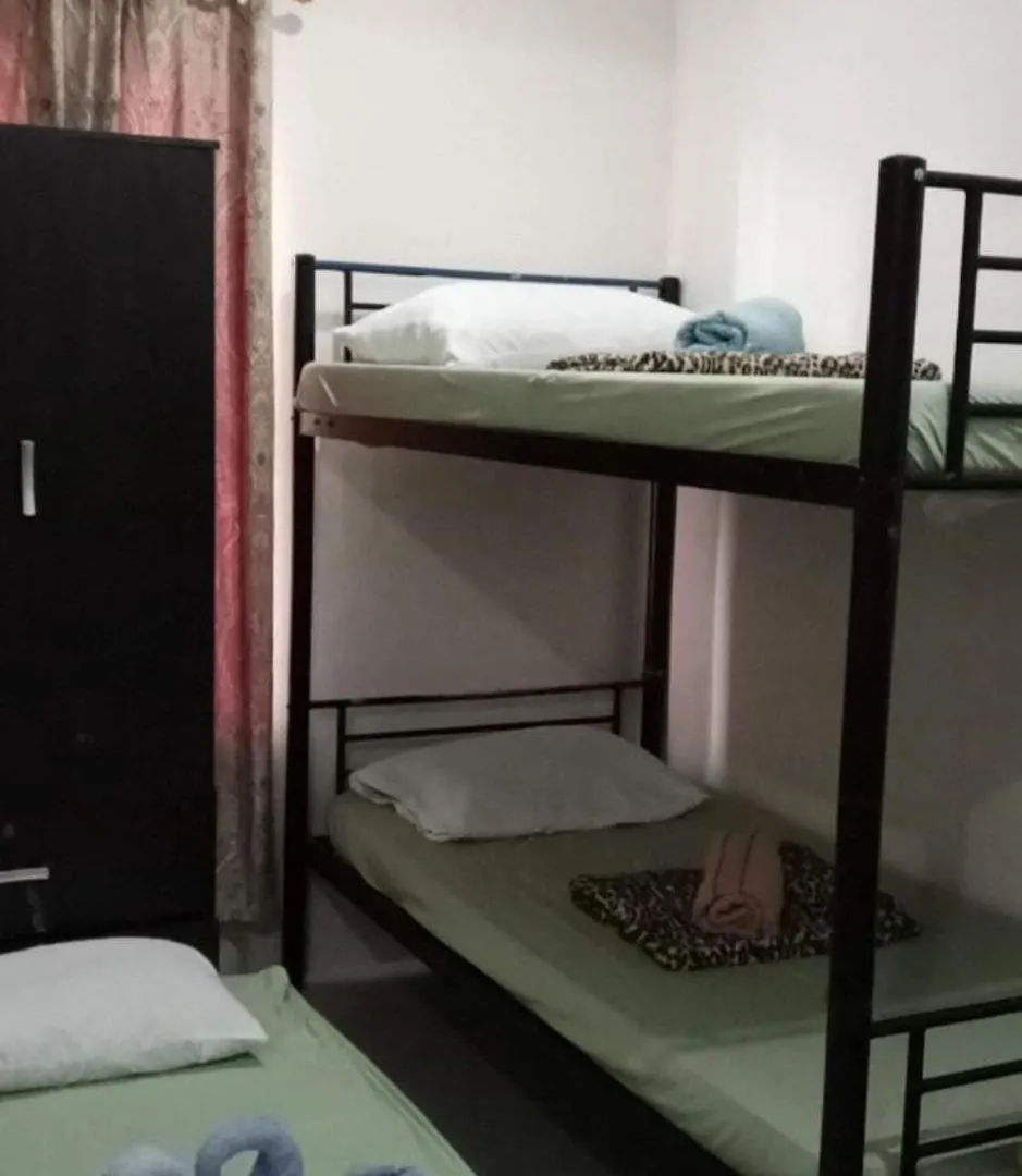 Hotel Your City•Home Apartment Paranaque City