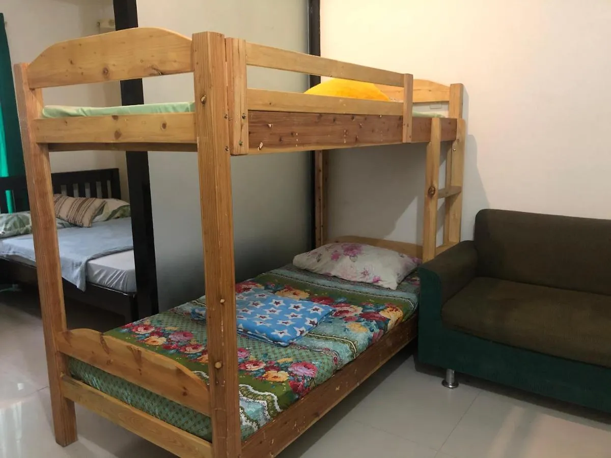 Your City•Home Apartment Paranaque City 0*,